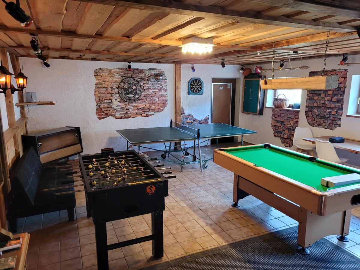 Ruhig Gelegene, Top Moderne Ferienwohnung - Hot Tub Und Sauna Gegen Aufpreis Neuhaus an Der Eger 외부 사진